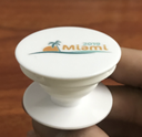 Supporto per cellulare con adesivo o magnete personalizzato